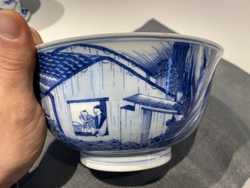Un bol imp&eacute;rial en porcelaine de Chine en bleu et blanc &agrave; d&eacute;cor de la riziculture, marque et &eacute;poque de Kangxi